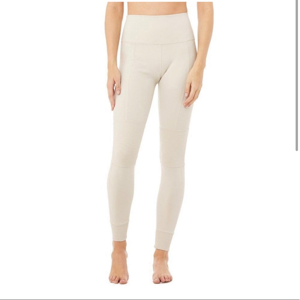 Alo Yoga High- Waist Avenue Legging